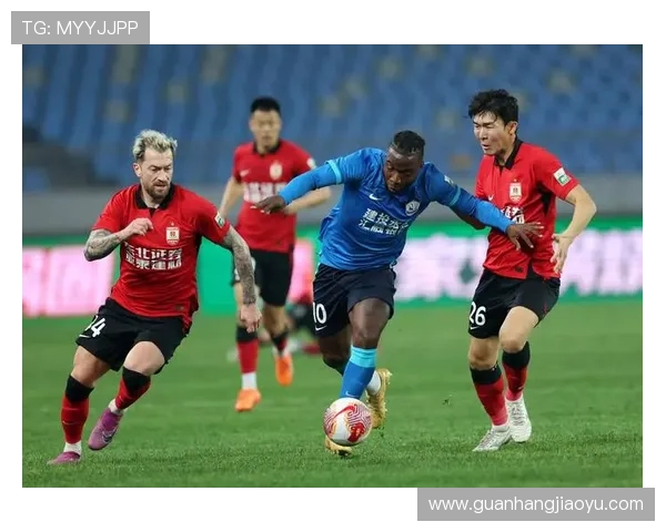 国足新星闪耀亚洲赛场助球队逆转强敌掀起中国足球青春风暴