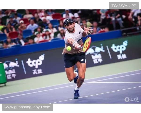 新一轮网球大师赛激战正酣 赛季总决赛入围名单悬念重重