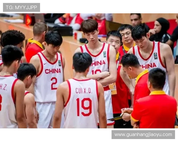 篮球世界杯精彩对决：中国男篮力克对手晋级四强，展现无限潜力